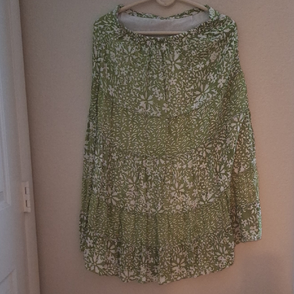 Green Tiered Midi Skirt with Relaxed Style